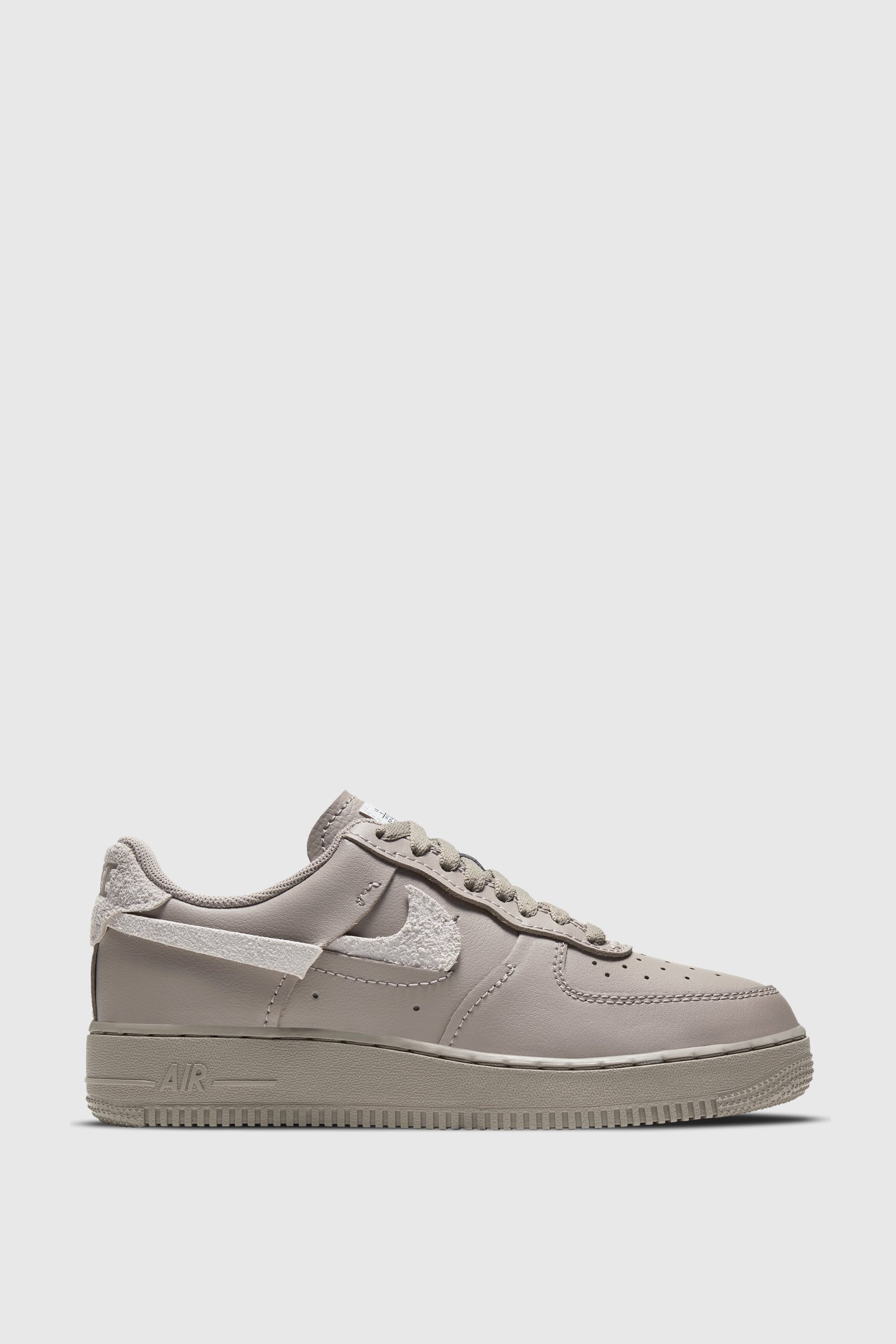 nike womans air force 1