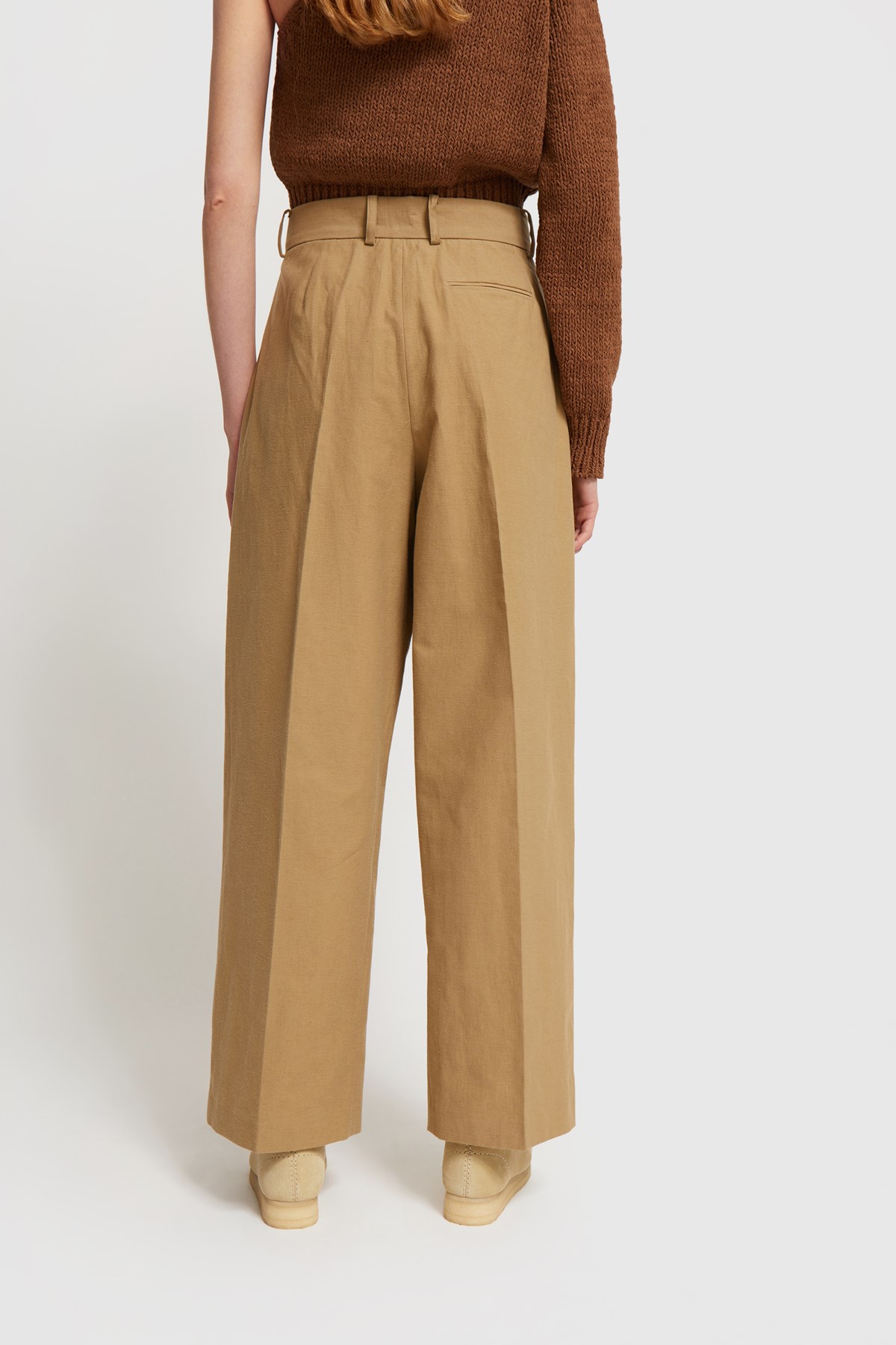 CristaSeya Double Pleated Trousers Light khaki | WoodWood.com