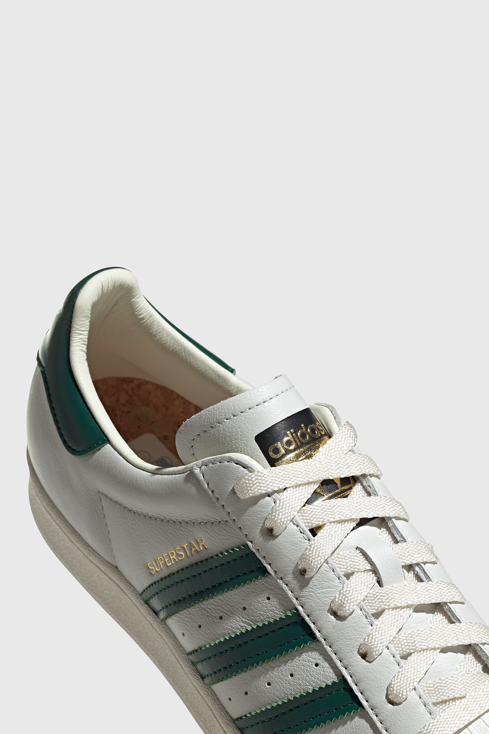 adidas Superstar Off white/college green | WoodWood.com